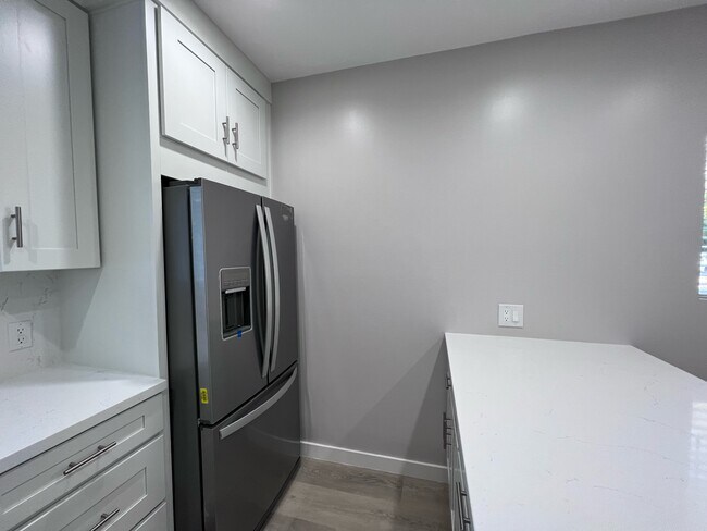 Building Photo - 23922 Archwood St