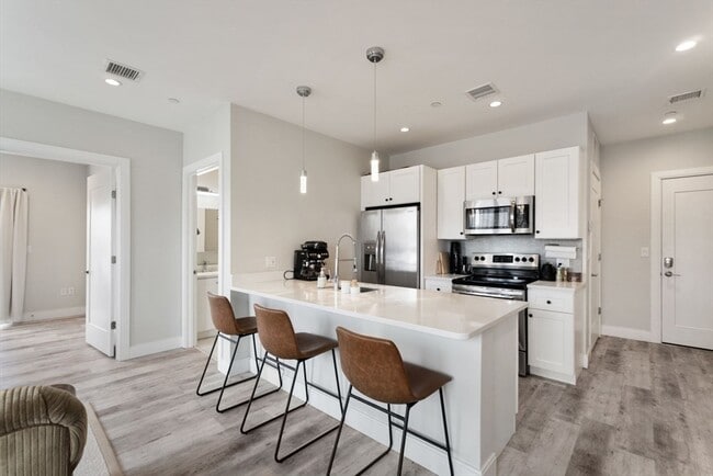 Building Photo - 1457 Tremont St