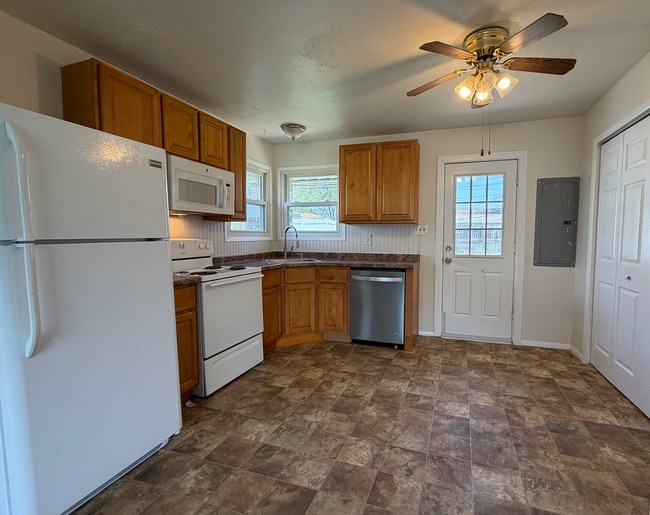 Building Photo - Three Bedroom Home-Bristol Township