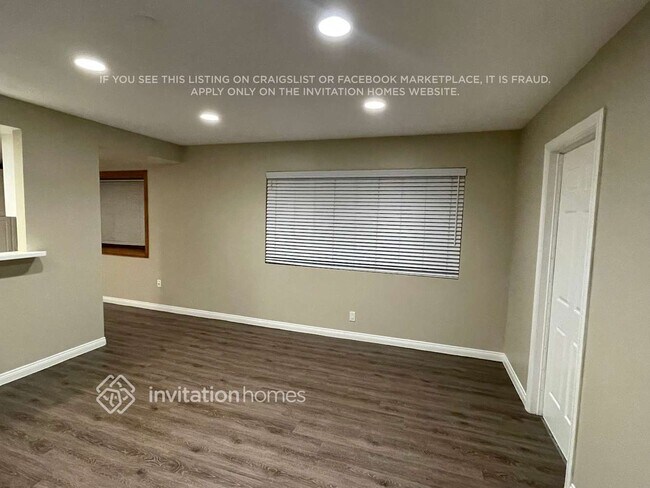 Building Photo - 829 Calle Catalpa