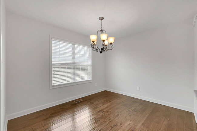 Building Photo - For Lease in Gallatin Zoned Liberty Creek ...