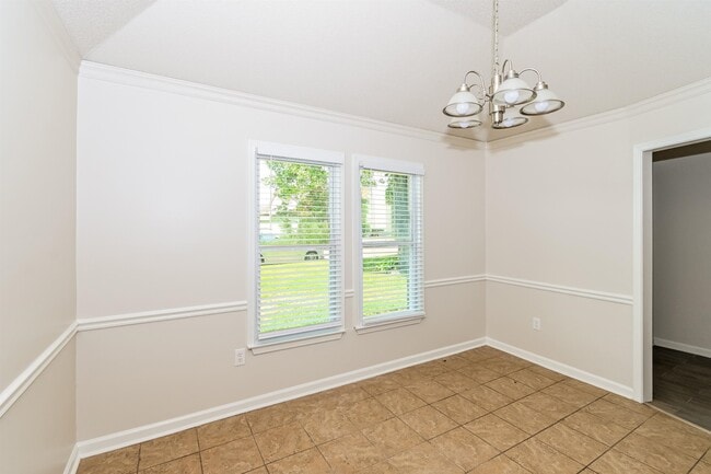 Building Photo - 7360 Red River Cove