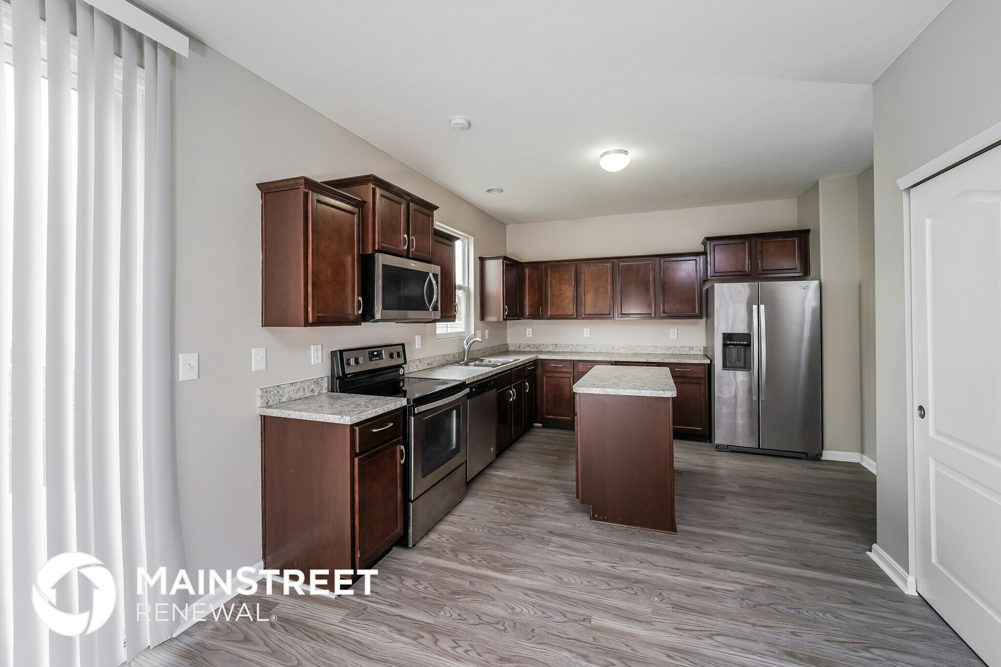 Building Photo - 3201 Cotton Ln