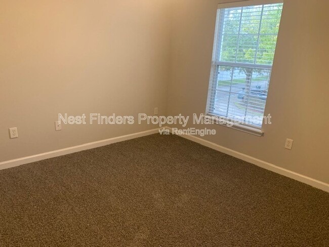 Building Photo - 7091 Stonelion Cir