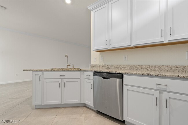 Building Photo - 4240 Lemongrass Dr