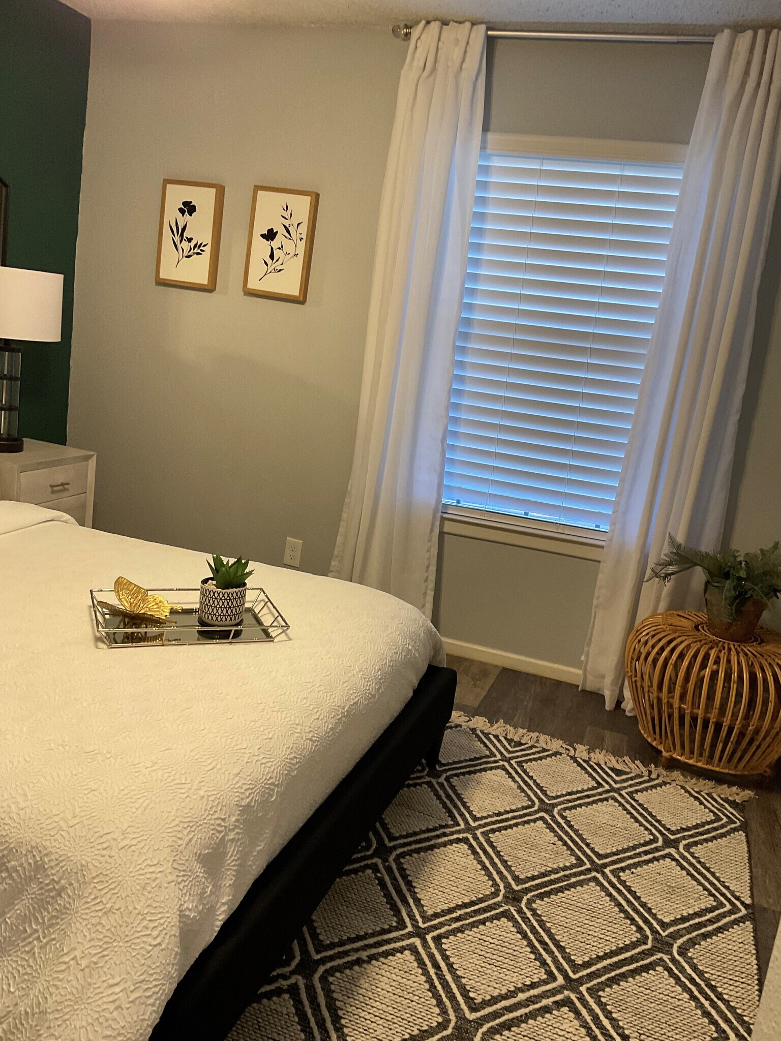 Master Bedroom - 13018 Heimer Rd