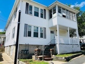 Building Photo - 39 Granby Rd