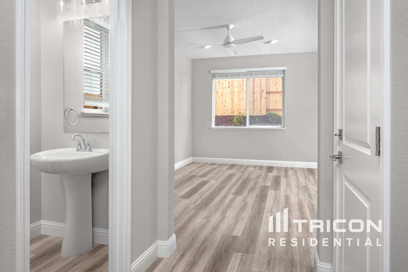 Building Photo - 11620 Venitia Ln