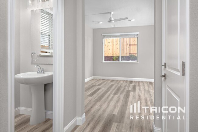 Building Photo - 11639 Giacinta Ln