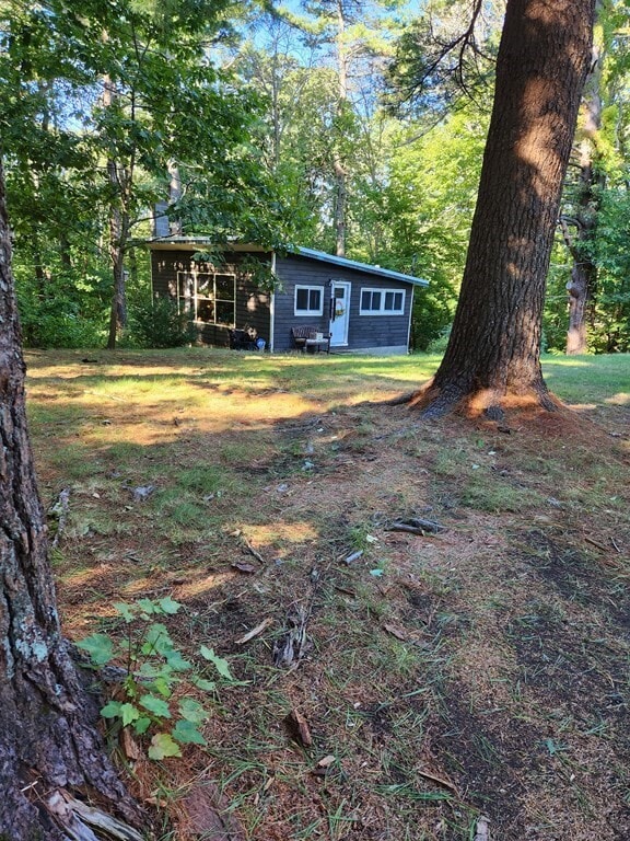 Building Photo - 216 Haverhill Rd
