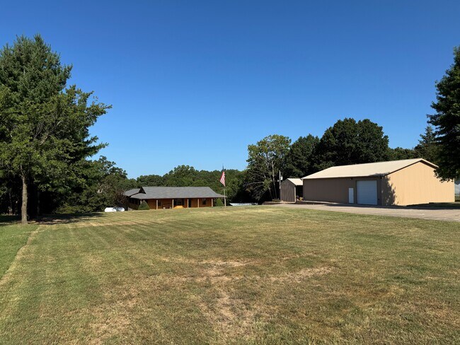 Building Photo - 7697 MO-176