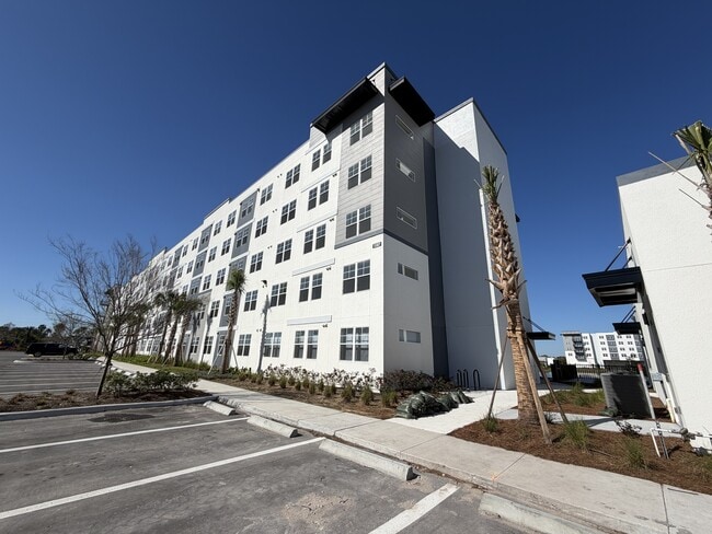 Building Photo - 5587 Millenia Blvd