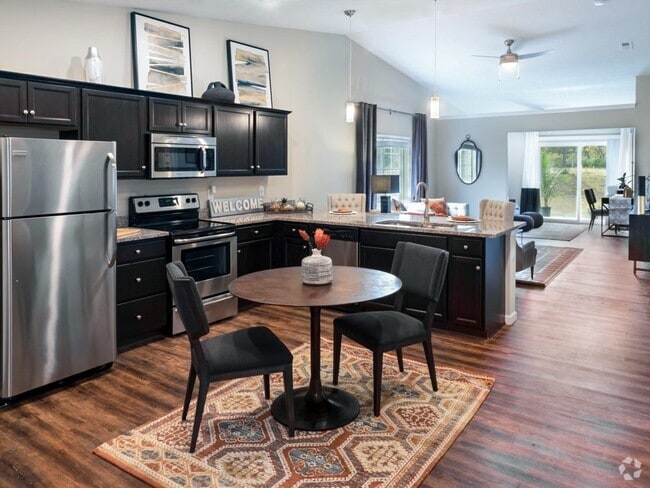 Large Kitchens with a Full Pantry and Energy Efficient Appliances
