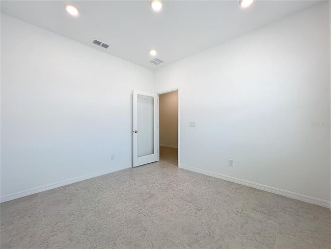 Building Photo - 1679 Meadowlark Dr