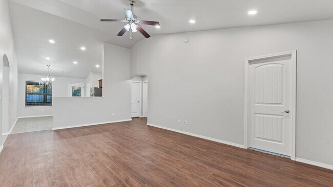 Building Photo - "Delightful 4-Bed Bentonville Haven with C...