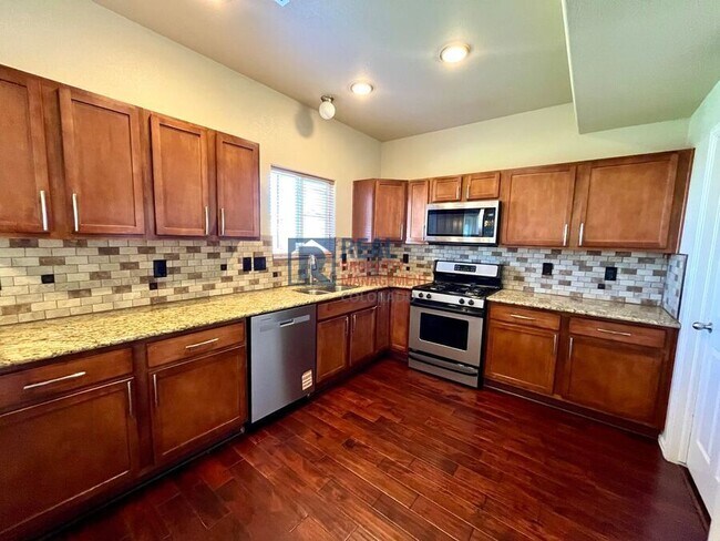 Building Photo - 10276 Deer Meadow Cir