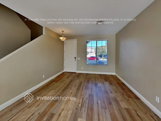 Building Photo - 1003 Pecos River Ave