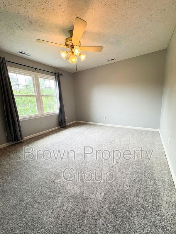 Building Photo - 657 Georgetown Cir