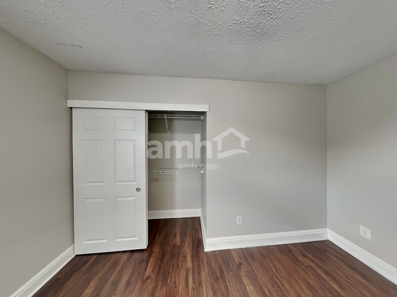 Building Photo - 6463 Winchester Highlands Dr