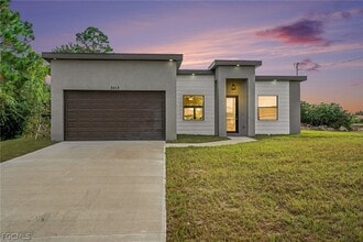 Building Photo - 3013 4th St SW