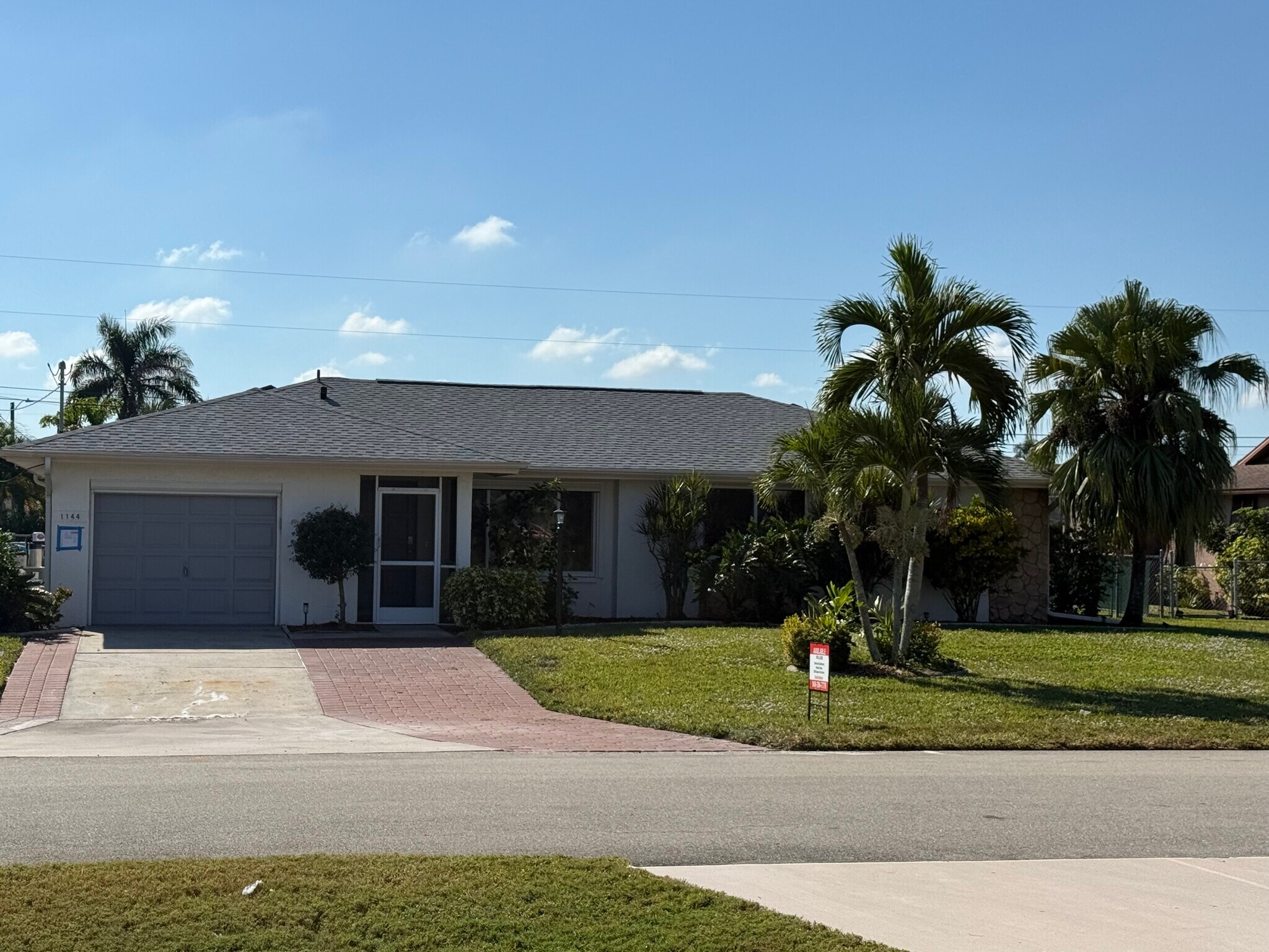 Building Photo - 1144 SE 32nd Ter