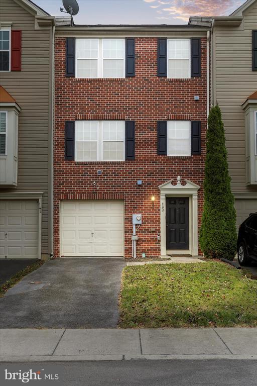 Building Photo - 15 Tidewater Terrace