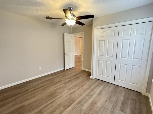 Building Photo - 222 Biltmore Pl