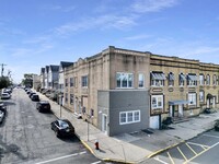 Building Photo - 498 Avenue A