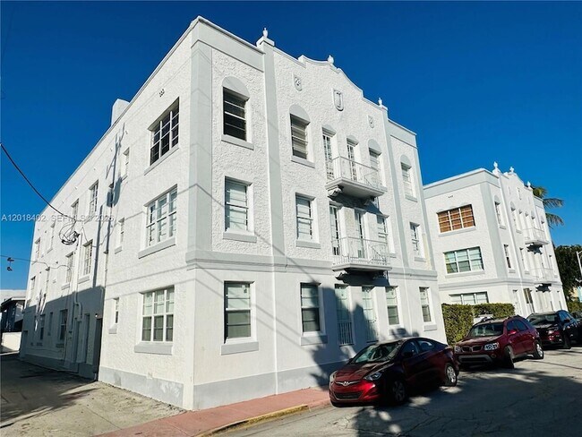 Building Photo - 1200 Euclid Ave