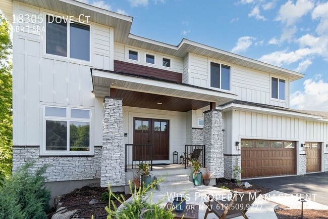 Building Photo - 18305 Dove Ct