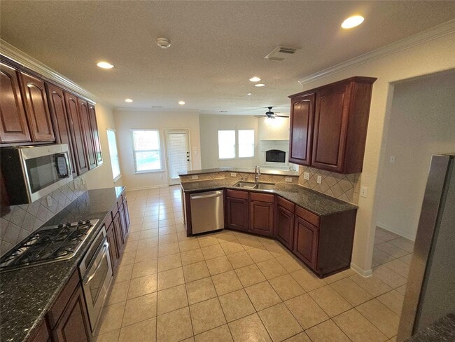 Building Photo - 4411 Wellington Grove Ln