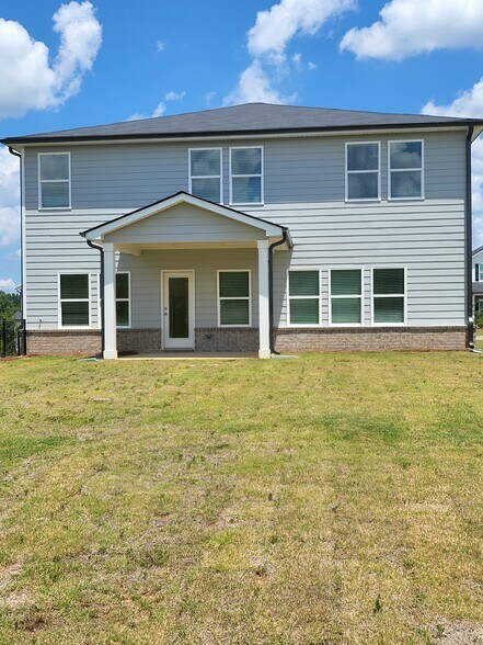 Rear View - 250 Sope Creek Cir