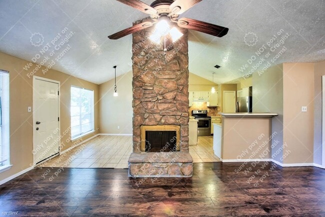 Building Photo - 4 br, 2 bath House - 10118 Limewood Ln