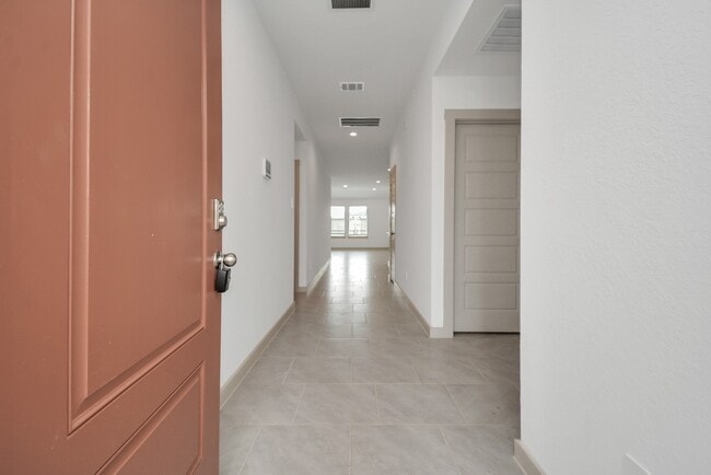 Building Photo - 7731 Suffolk Vly Ln