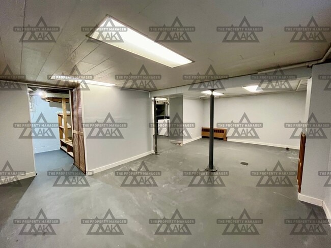 Building Photo - Dog-Friendly Tri-Level Home on Double Lot with Fenced Yard