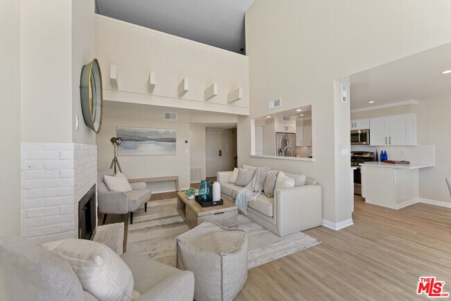 Building Photo - 2677 S Centinela Ave