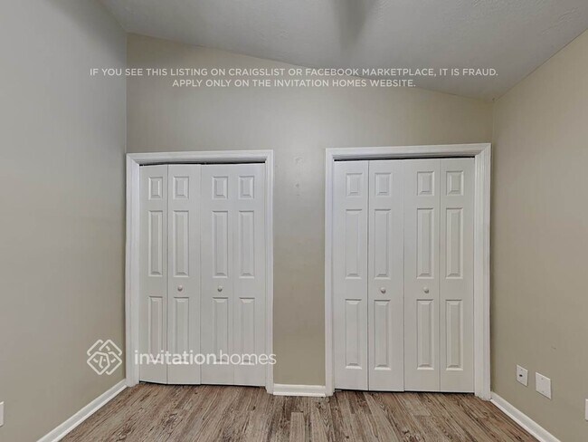 Building Photo - 2464 Carolton Rd