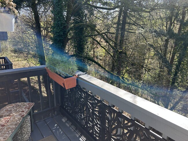 Building Photo - 12750 SE 110th Ct