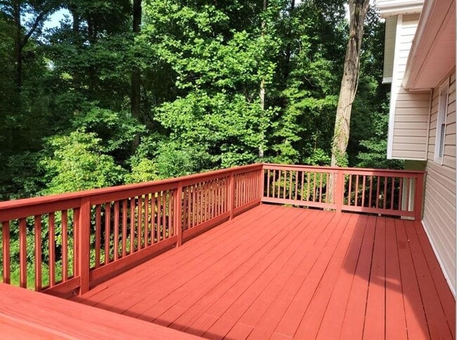 Building Photo - 274 Peach Crossing Dr