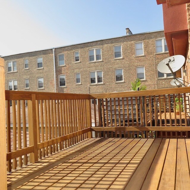 Building Photo - 4354 S Drexel Blvd