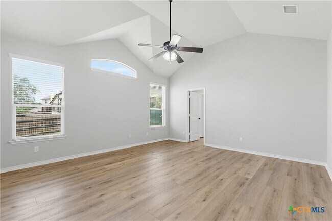 Building Photo - 822 Terra Cotta Ct