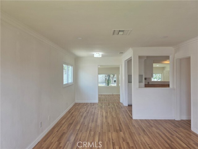 Building Photo - 8834 Stansbury Ave