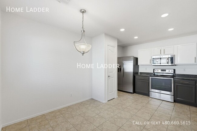 Building Photo - 44760 W Paitilla Ln