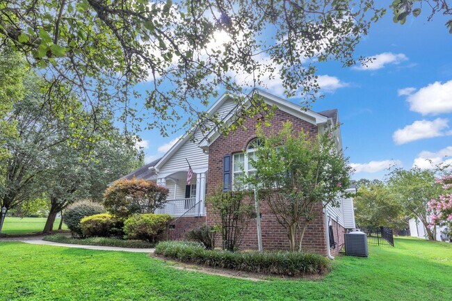 Building Photo - Ranch Floorplan with Upstairs Bonus Room on .78 acres! 2 Car Garage