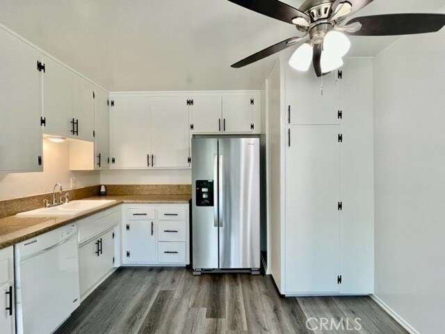 Building Photo - 7722 Cypress Dr