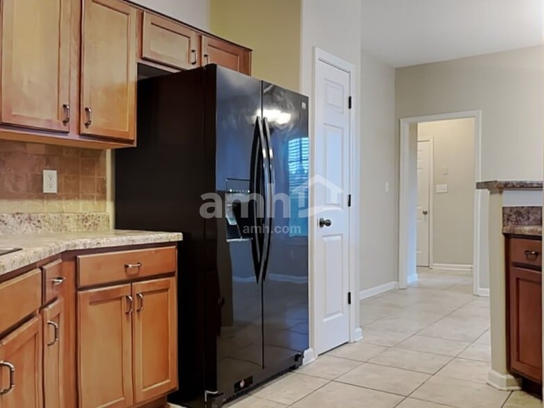 Building Photo - 5797 Savannah Pky