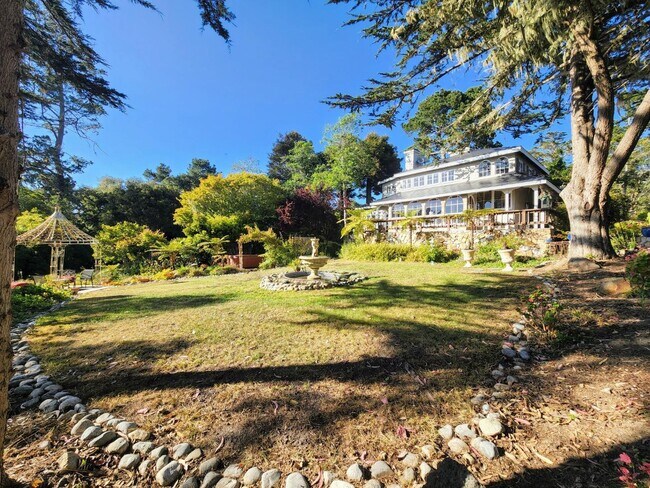 Building Photo - 29152 CA-1