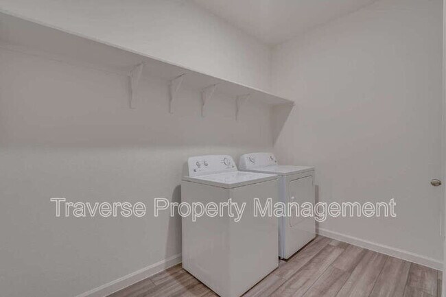 Building Photo - 10317 Burnfoot Ln