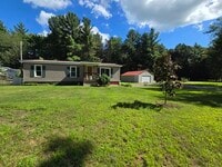 Building Photo - 31182 Pinewood Dr