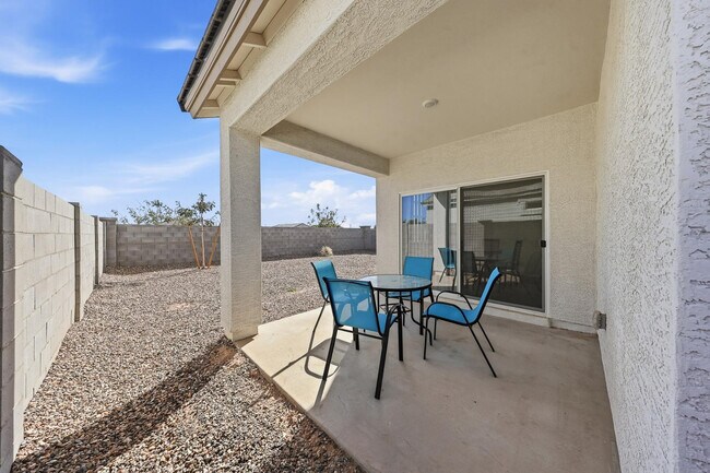 Building Photo - 25285 N 185th Ave